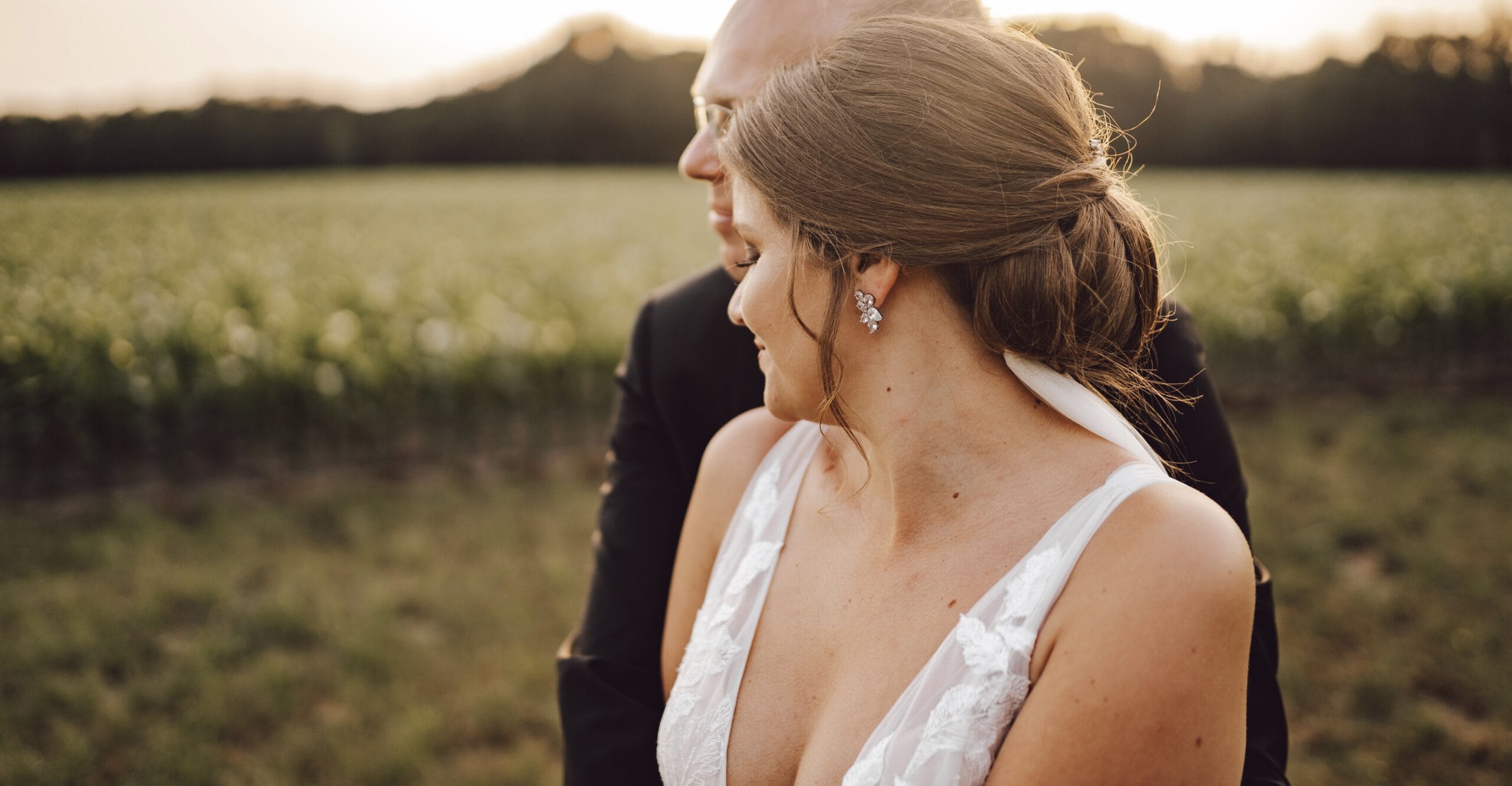 Hochzeitsfotograf Osnabrück - Brautpaar im Sonnenuntergang